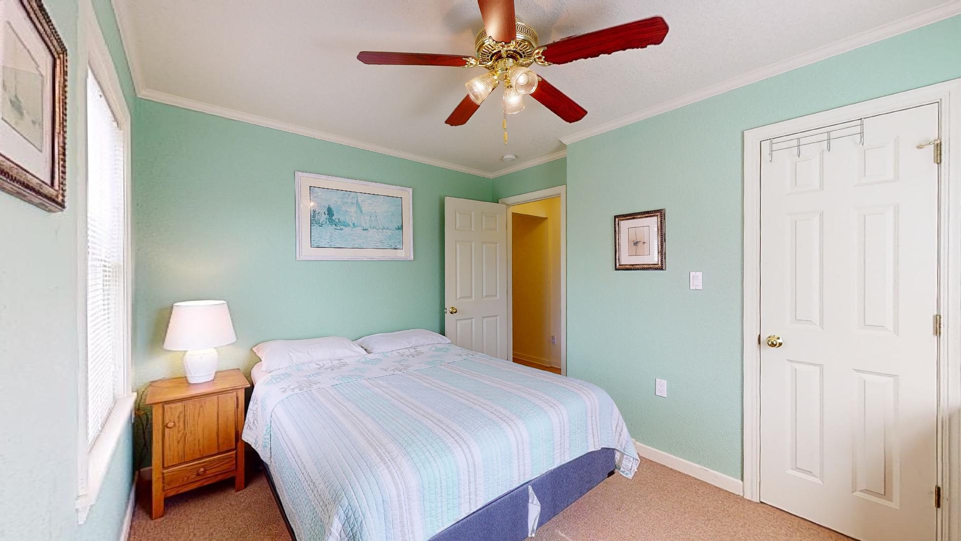 leeannsRoom_1